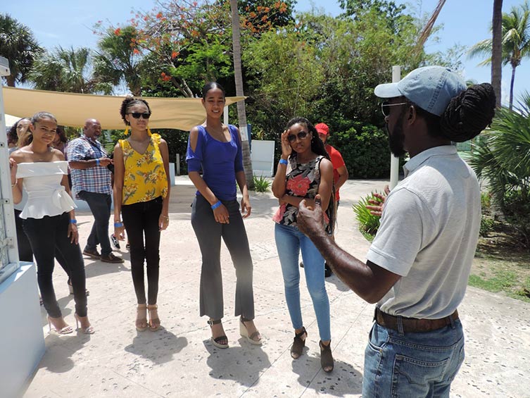 Pageant’s Contestants with The Centre’s Tour Guide